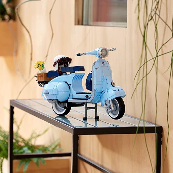 Lego Vespa 125 10298 Rocco Giocattoli - Main Image